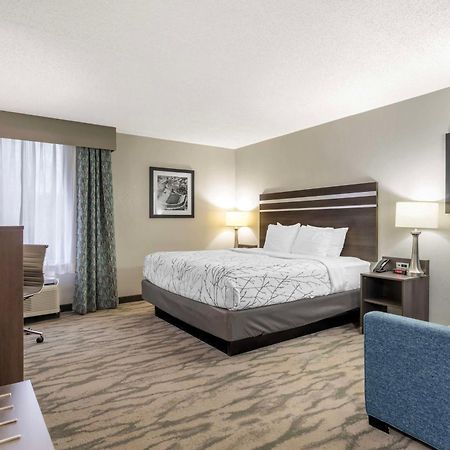 Best Western Plus Knoxville Cedar Bluff Exterior photo