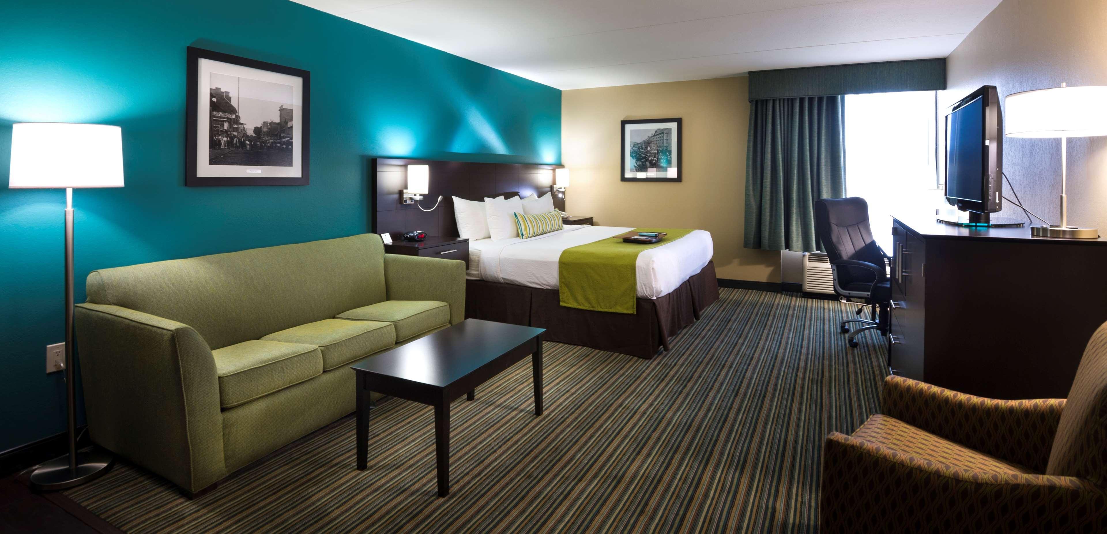 Best Western Plus Knoxville Cedar Bluff Exterior photo