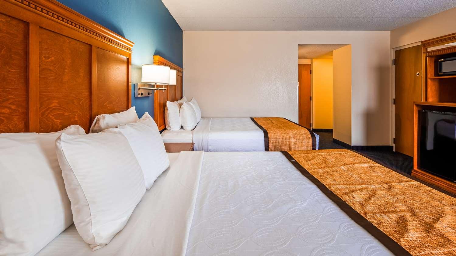 Best Western Plus Knoxville Cedar Bluff Exterior photo