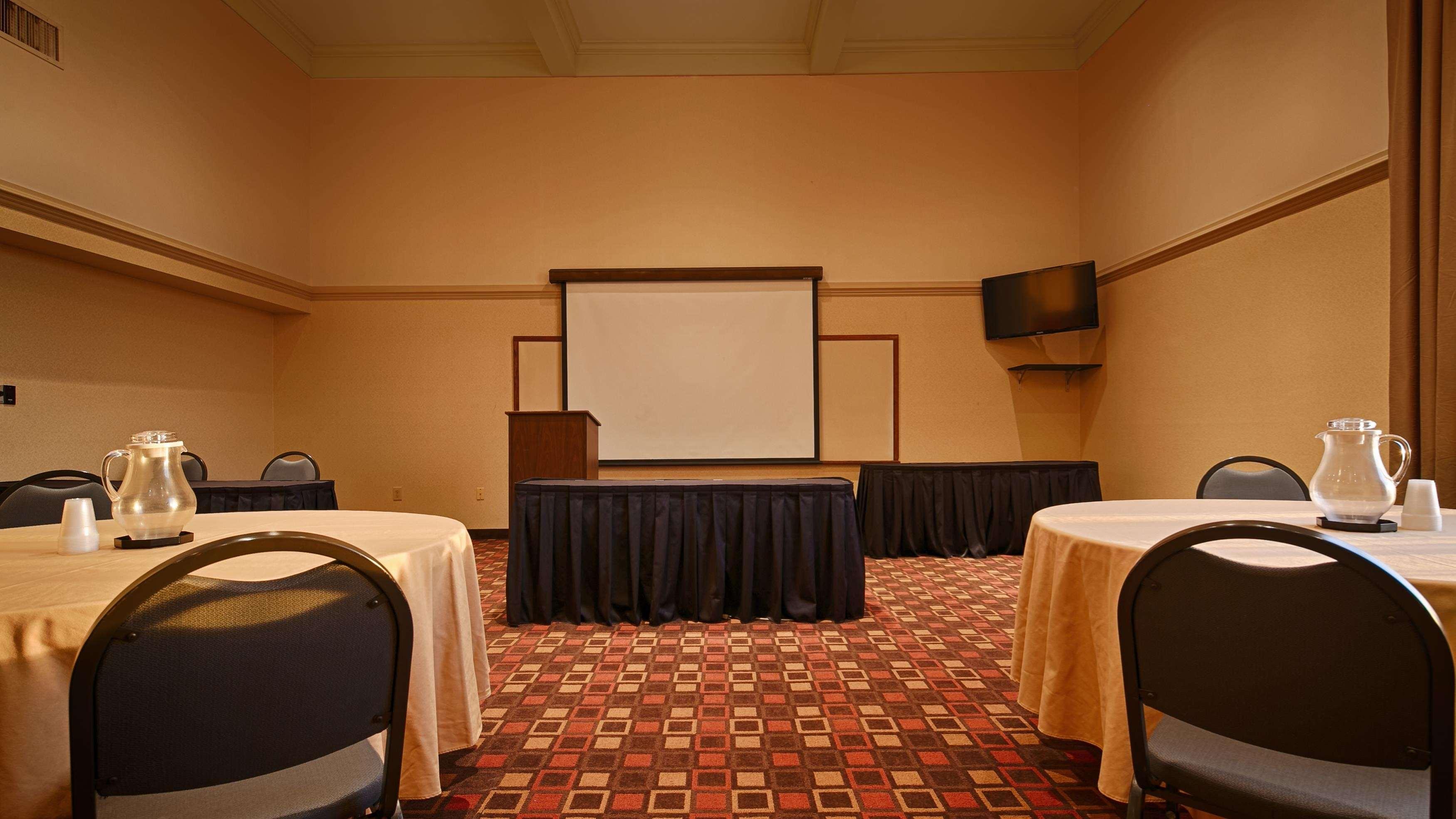 Best Western Plus Knoxville Cedar Bluff Exterior photo