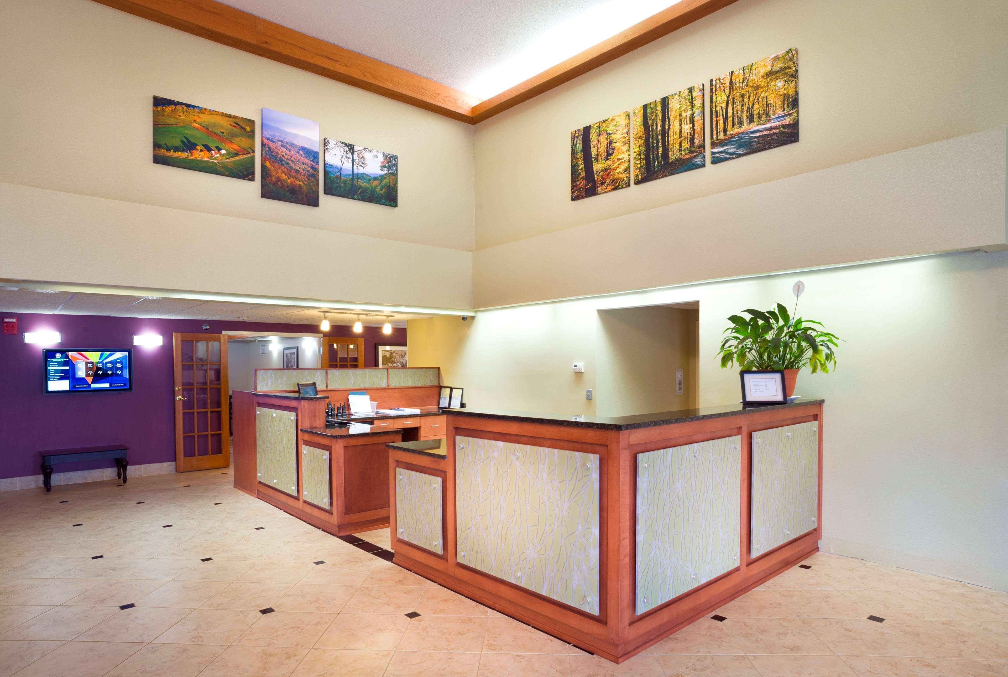 Best Western Plus Knoxville Cedar Bluff Exterior photo