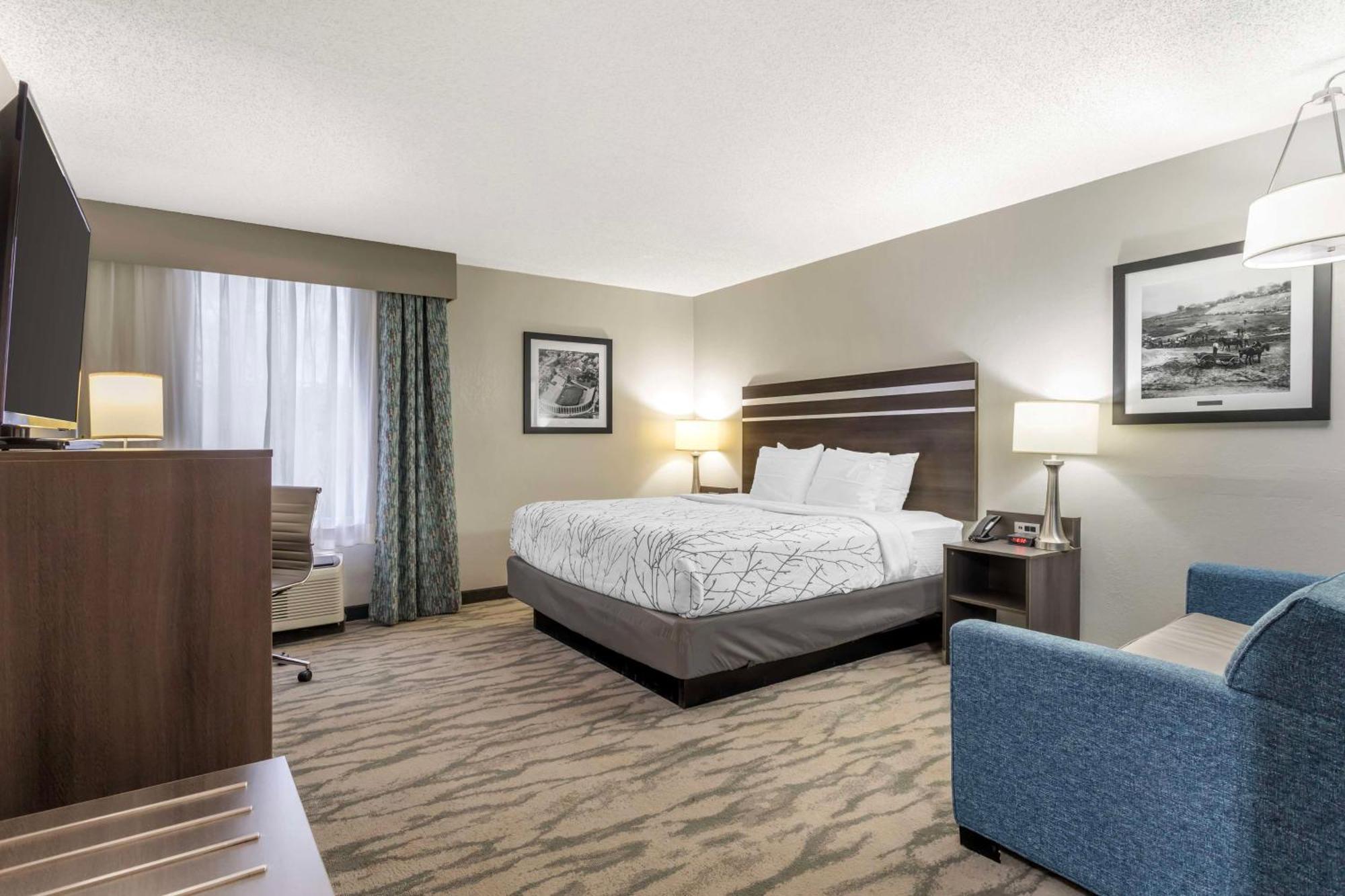 Best Western Plus Knoxville Cedar Bluff Exterior photo