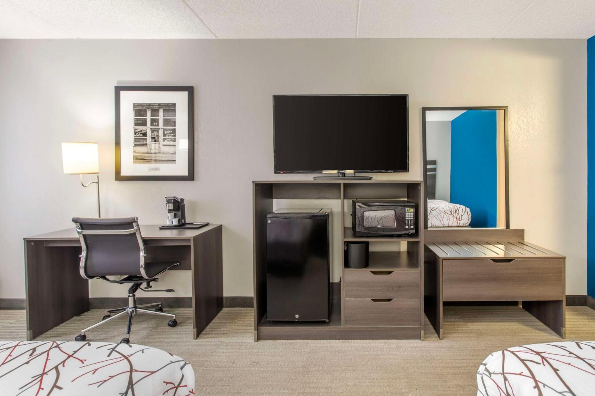 Best Western Plus Knoxville Cedar Bluff Exterior photo