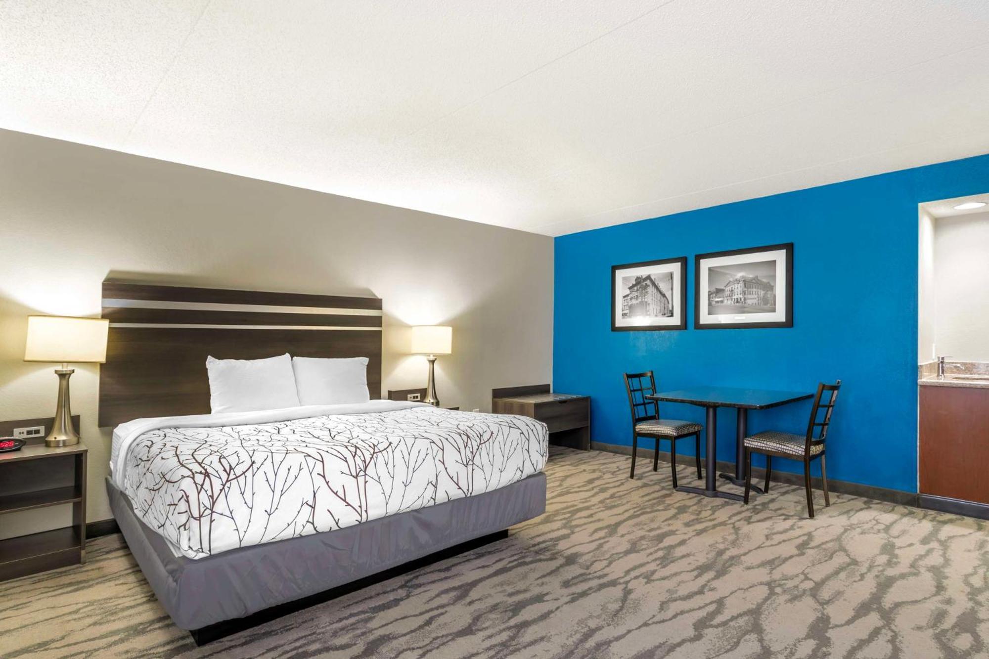Best Western Plus Knoxville Cedar Bluff Exterior photo
