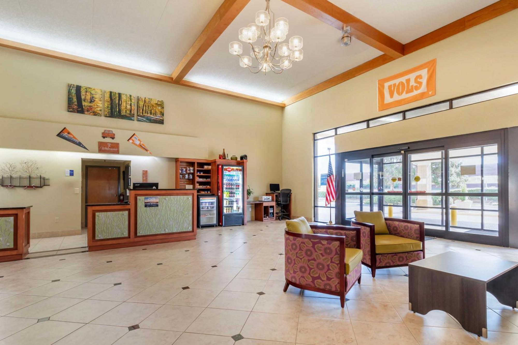 Best Western Plus Knoxville Cedar Bluff Exterior photo