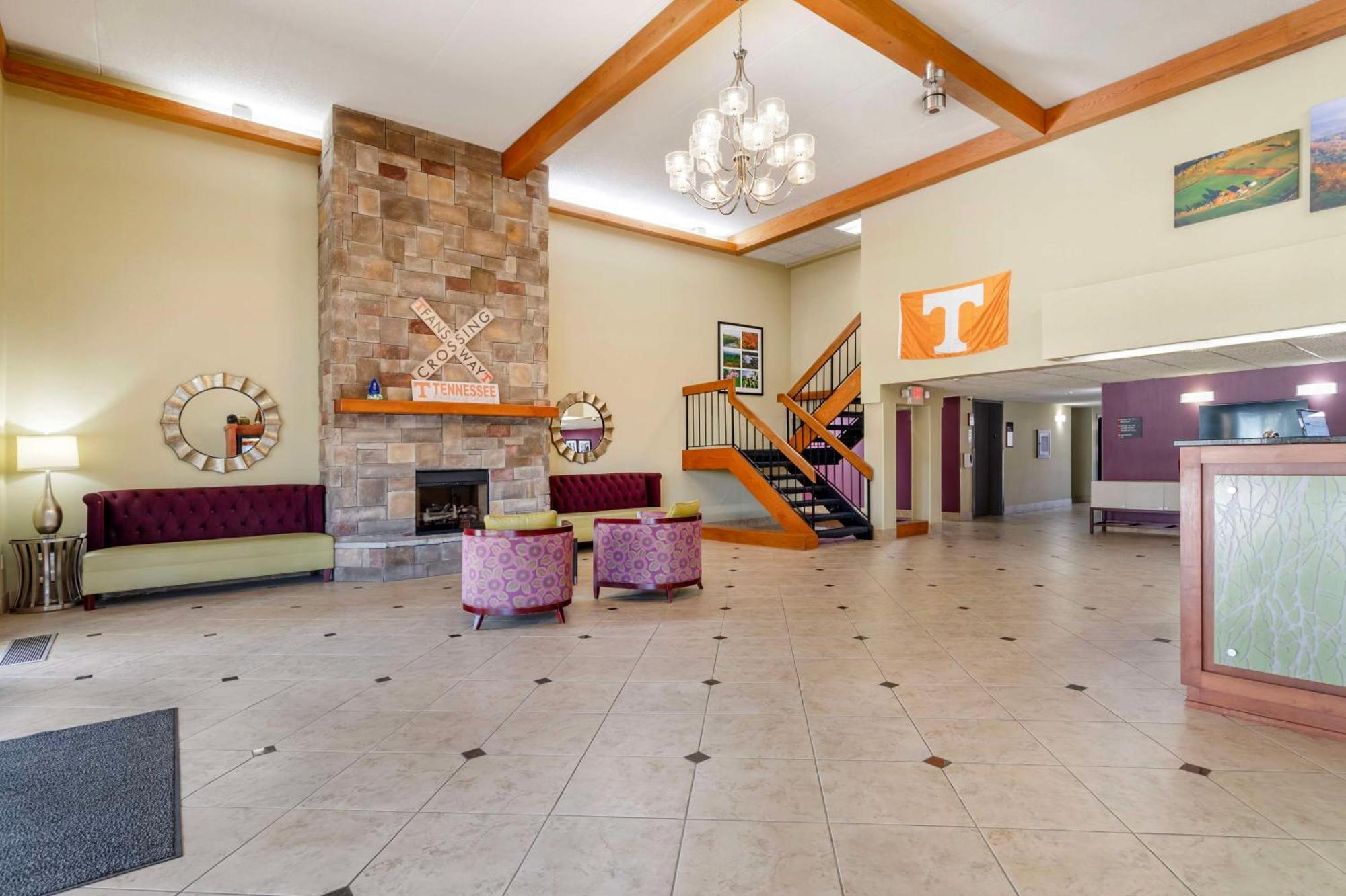 Best Western Plus Knoxville Cedar Bluff Exterior photo