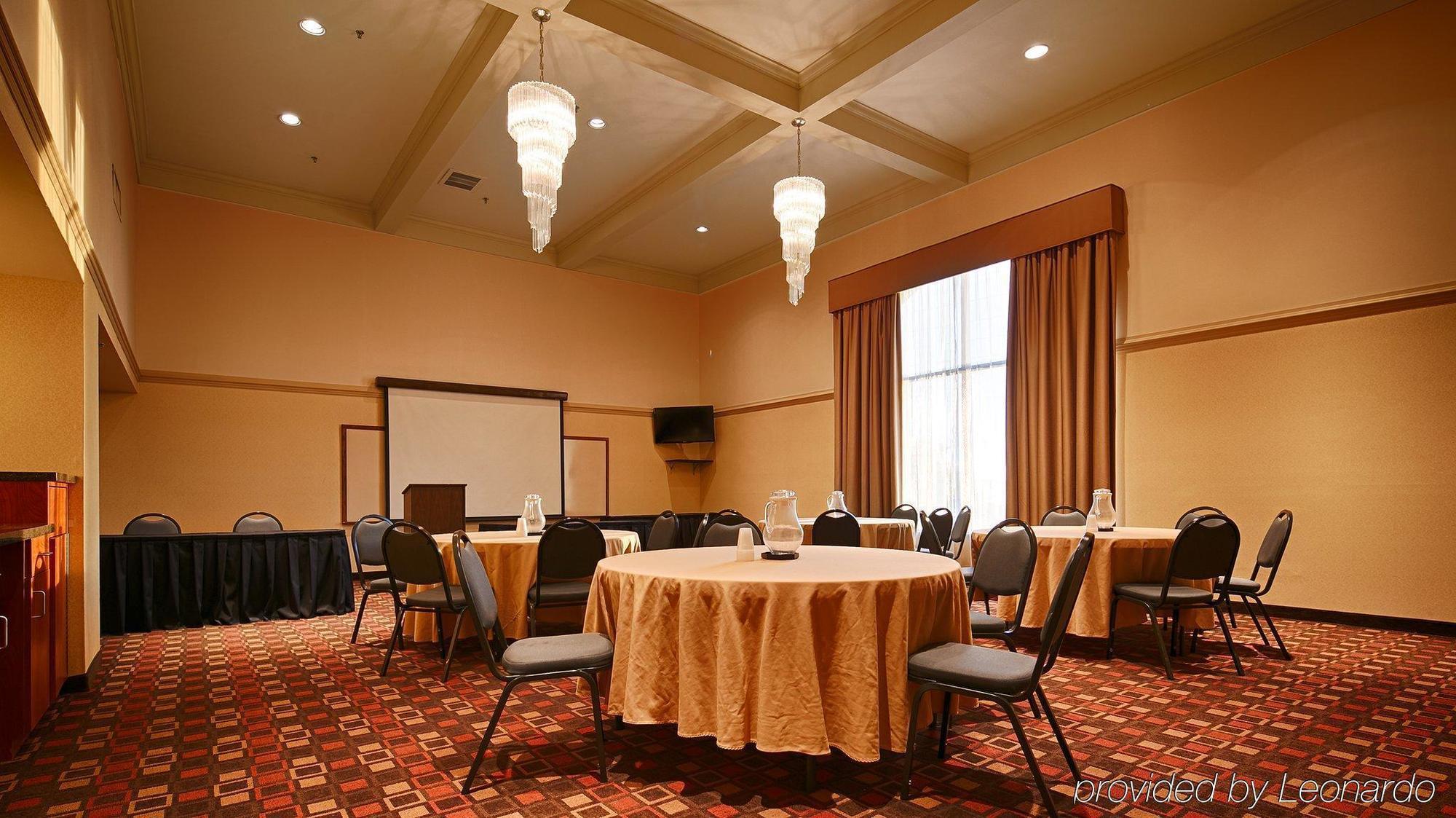 Best Western Plus Knoxville Cedar Bluff Exterior photo